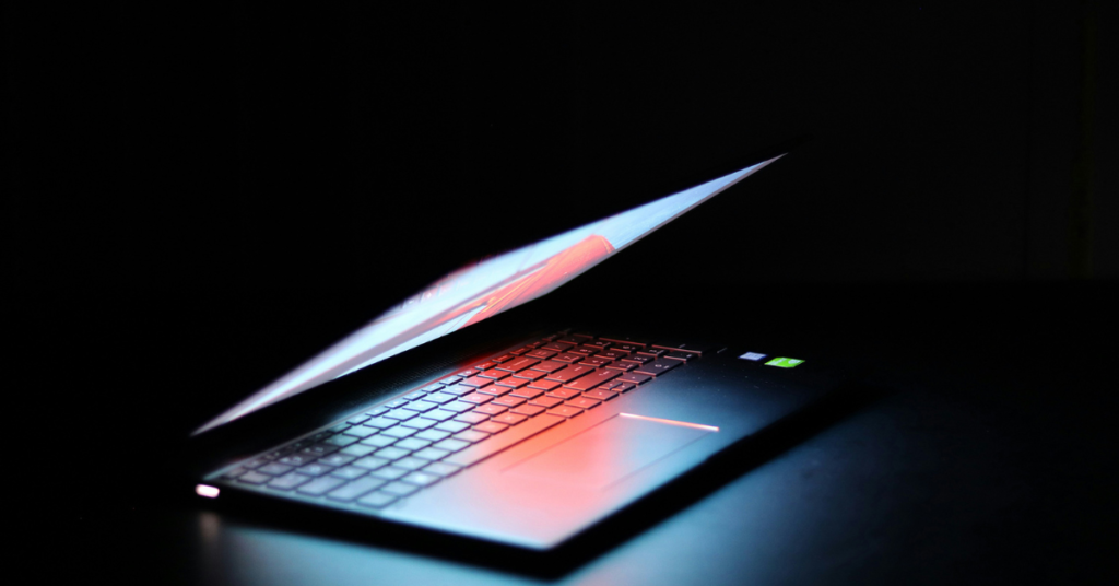 Lenovo laptop displaying performance optimization settings